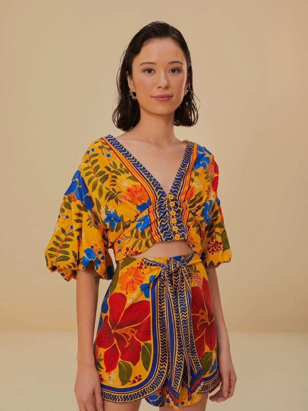 Farm Rio Yellow Floral V-Neck Crop Top with Puff Sleeves